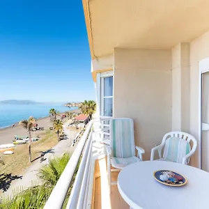 Apartamento Wintowinrentals 1ª Linea De Playa, Parking Y Wifi, Rincón de la Victoria